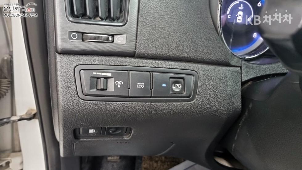 Hyundai Sonata — miniaturë 16