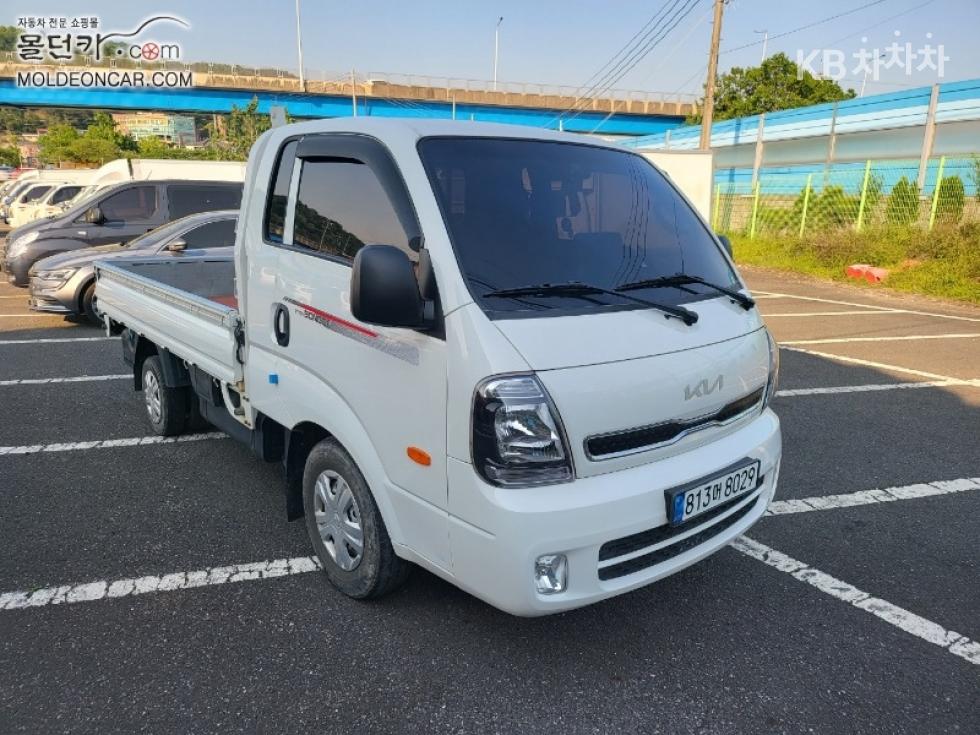 2022 - kia bongo iii