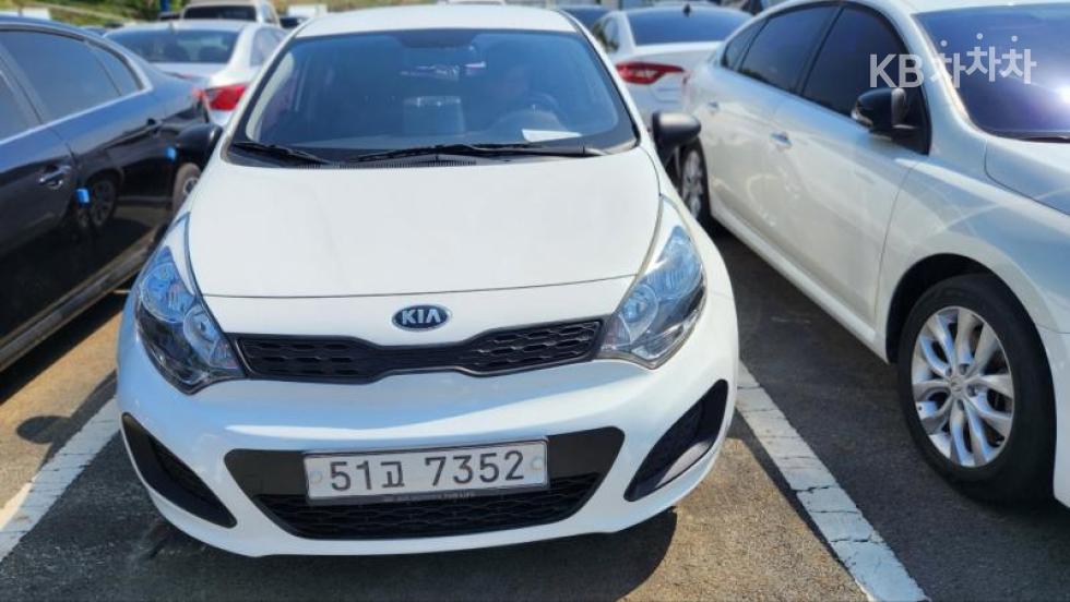 2014 kia pride