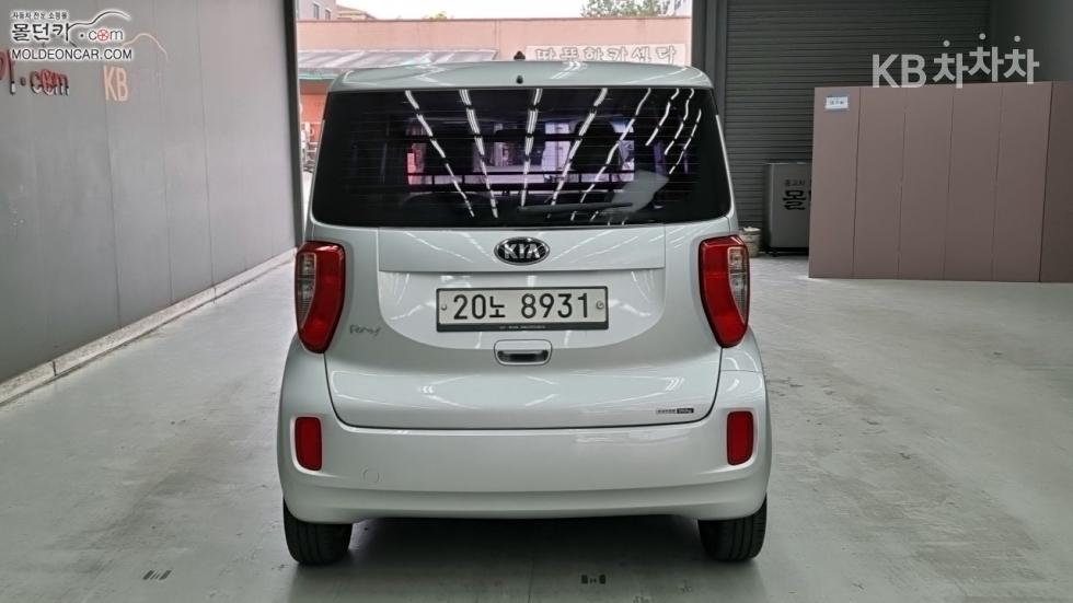 2014 - kia ray-ban