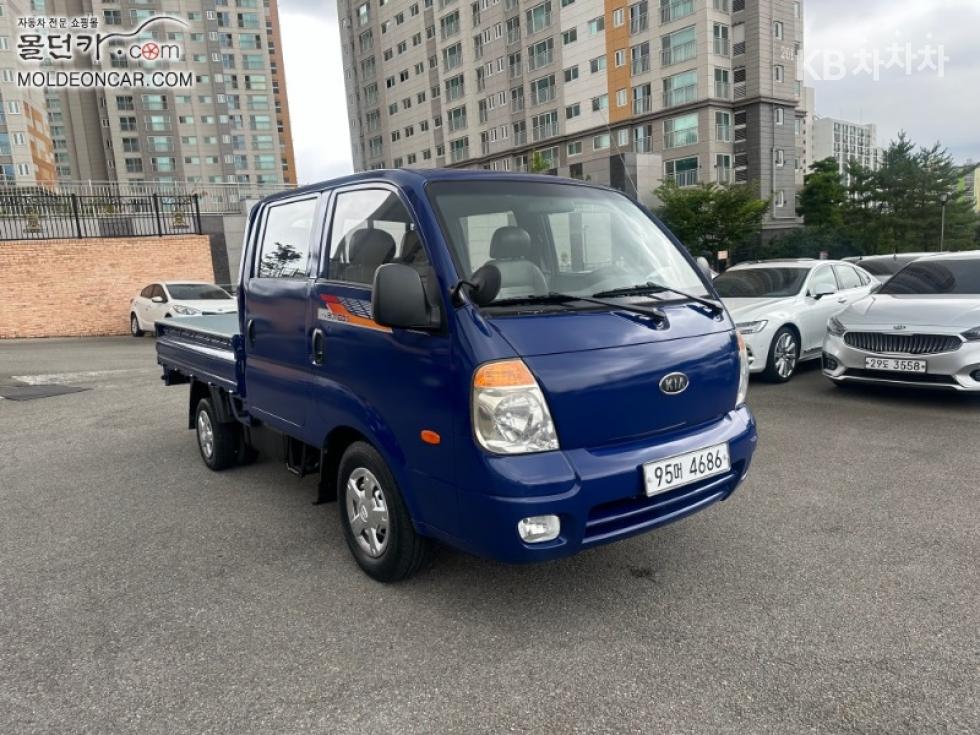 2009 - kia bongo iii