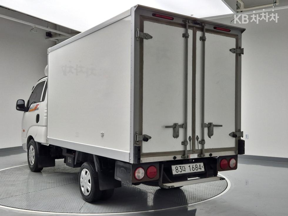2020 - kia bongo iii