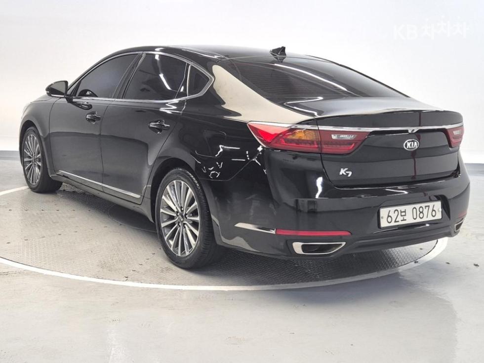 2016 - kia k7
