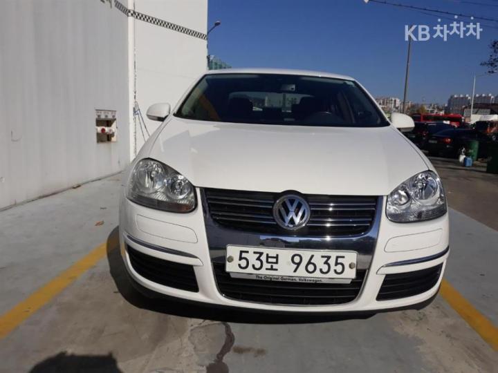 Volkswagen Jetta 2.0 TDI 2