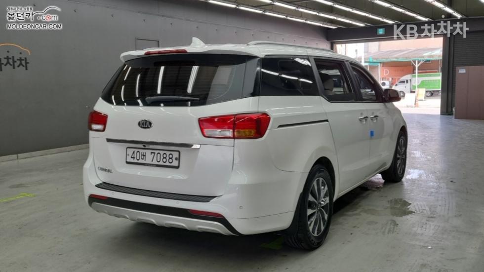 2015 - kia carnival