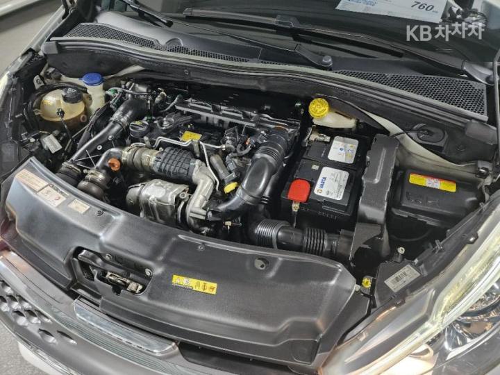 Peugeot 208 1.4 e-HDi 5 Duo ECO 7