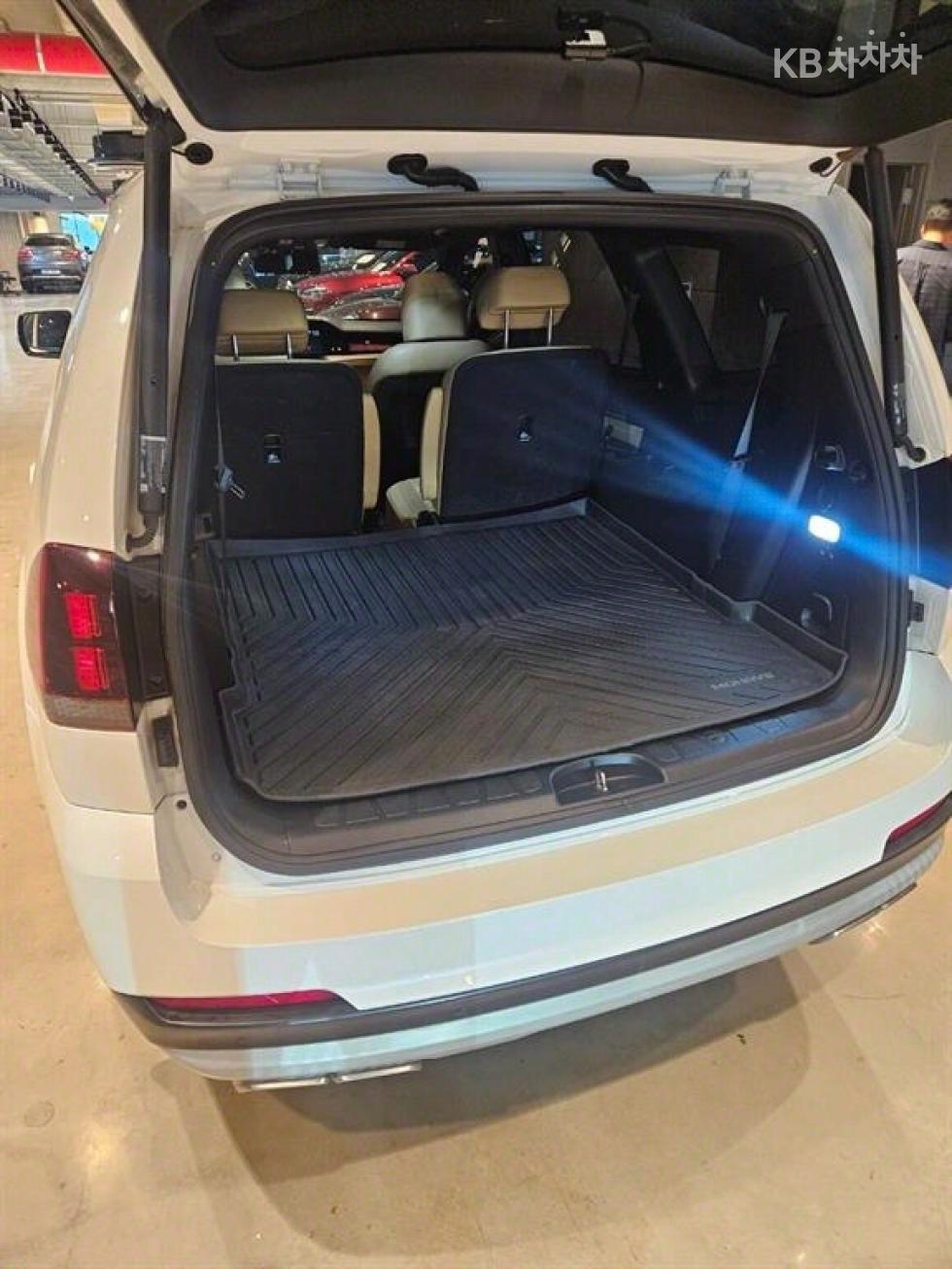 2021 - kia mohave