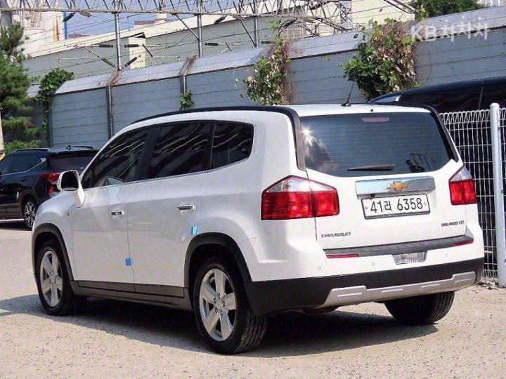 Chevrolet Orlando LPG LTZ Premium 4