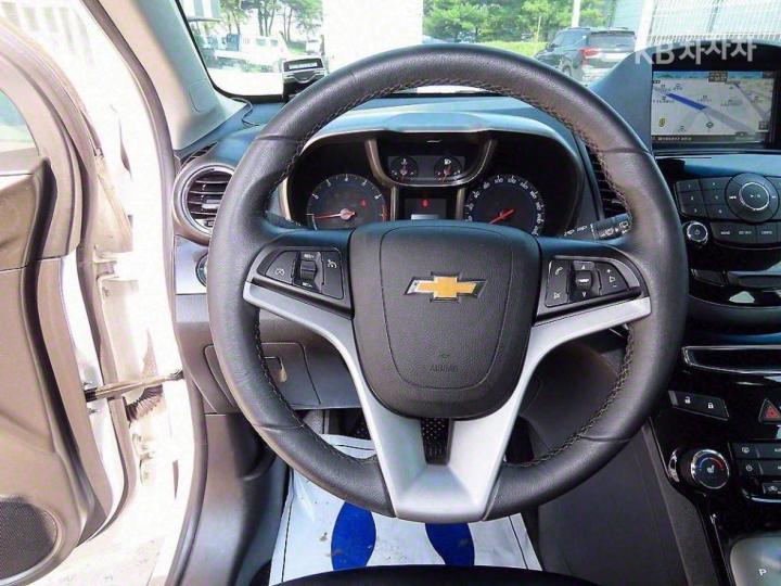 Chevrolet Orlando LPG LTZ Premium 9