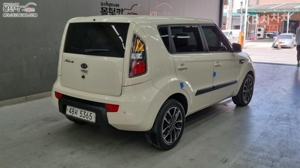 2011 - kia soul