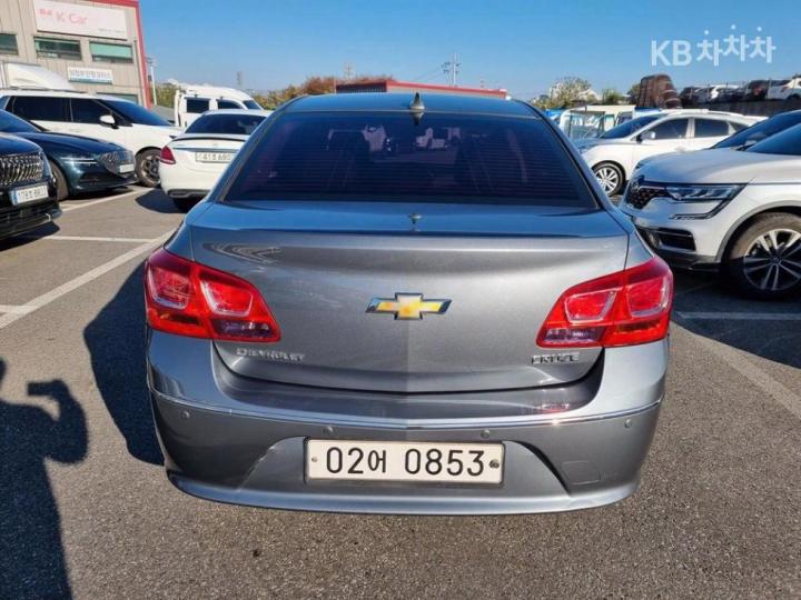 Chevrolet Cruze Amazing New 1.8 Gasoline LS 7