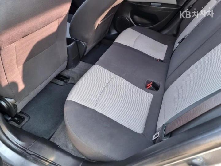 Chevrolet Cruze Amazing New 1.8 Gasoline LS 10