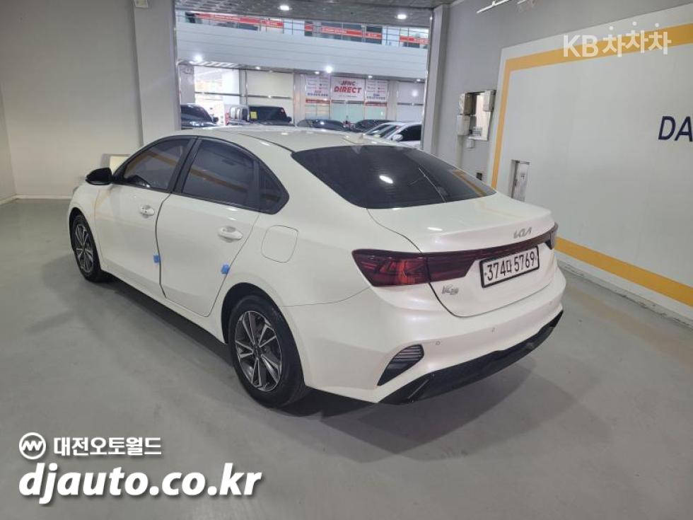 2022 - kia k3