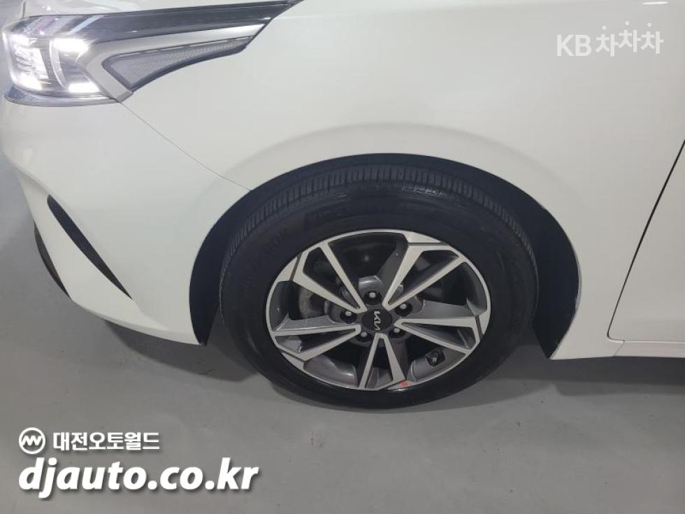 2022 - kia k3