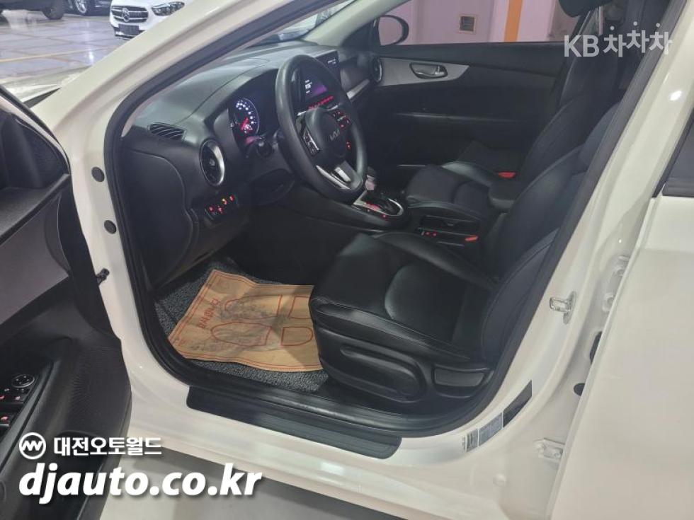 2022 - kia k3