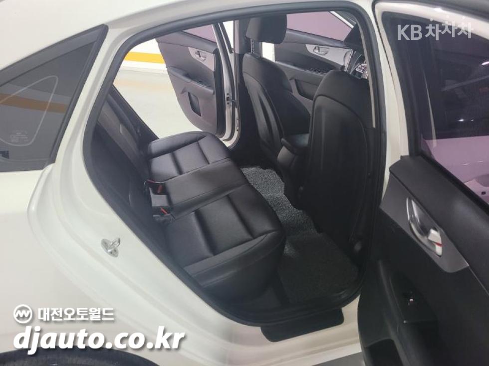2022 - kia k3