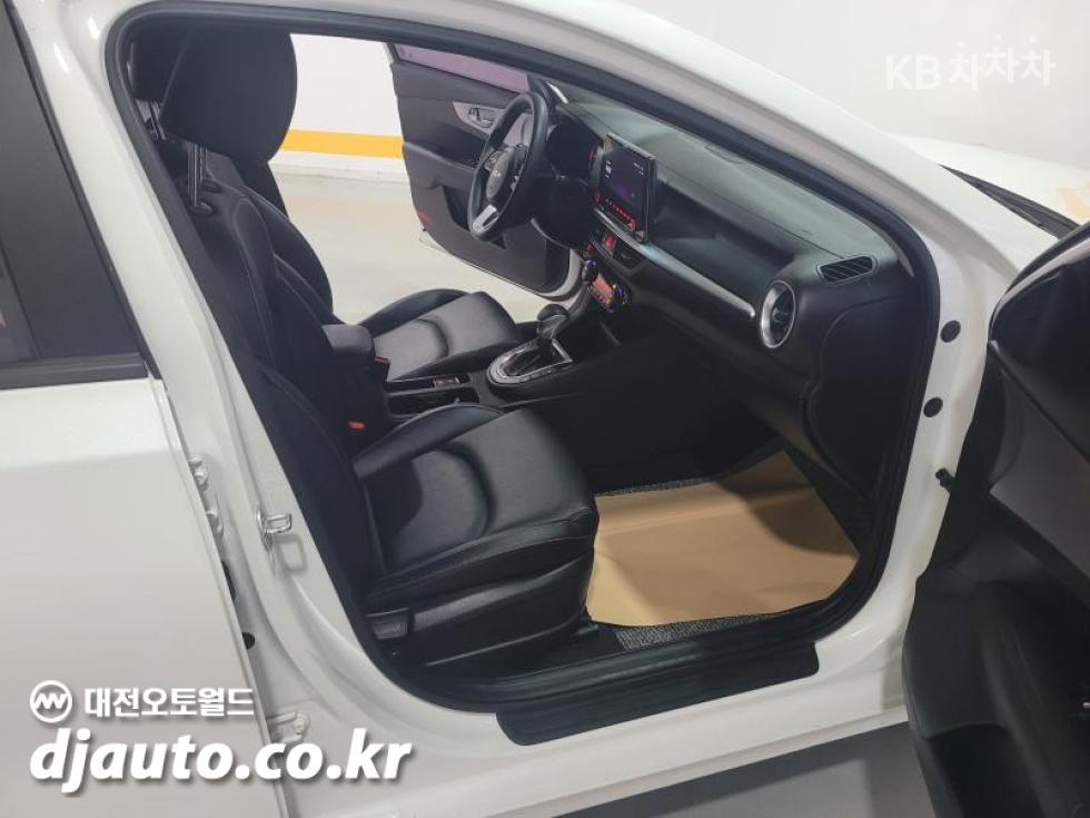 2022 - kia k3