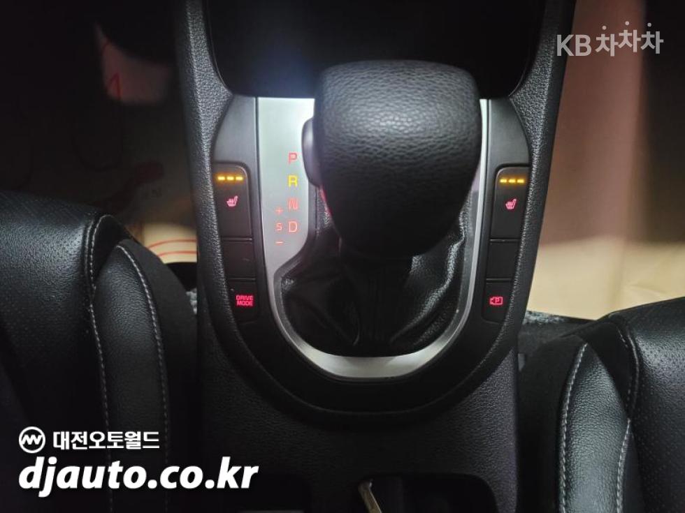 2022 - kia k3