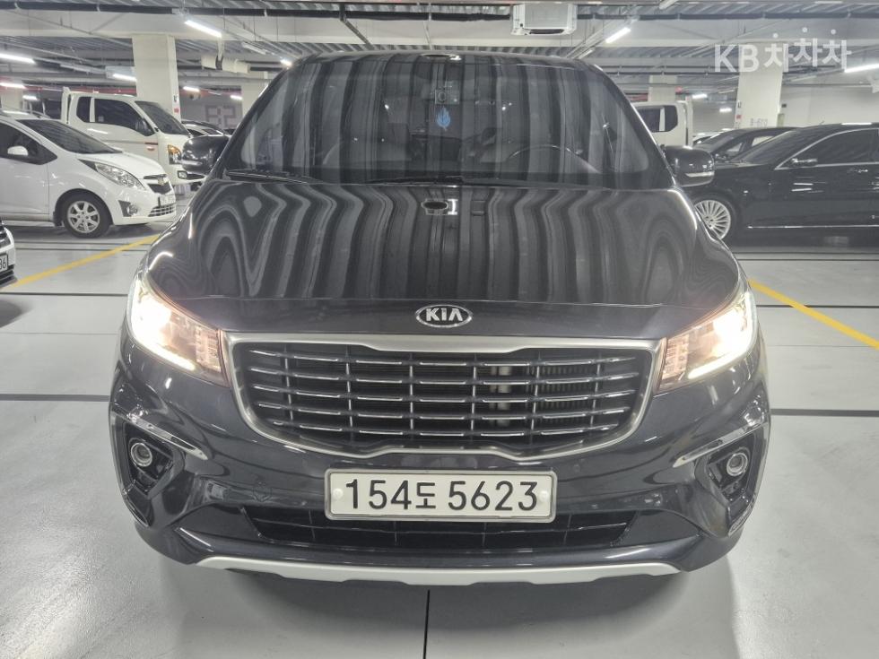 2019 - kia carnival