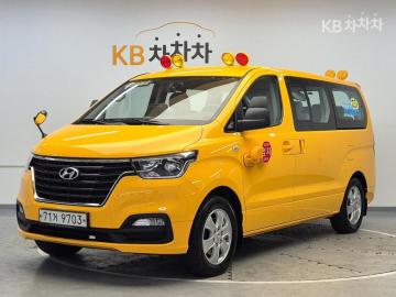 Hyundai Starex LPi 어린이보호차 12인승 — foto 1