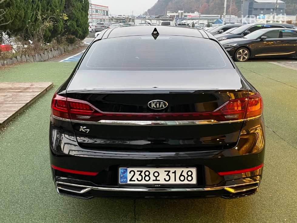 2020 - kia k7