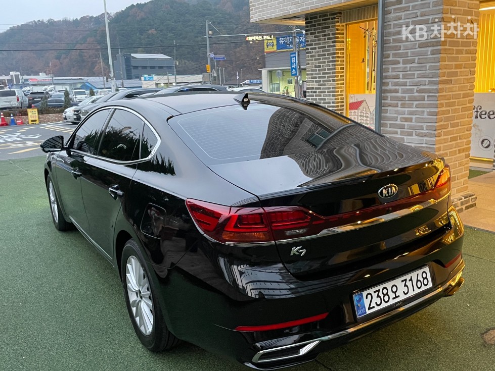 2020 - kia k7
