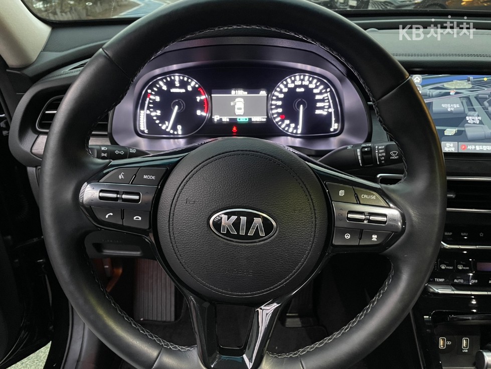 2020 - kia k7