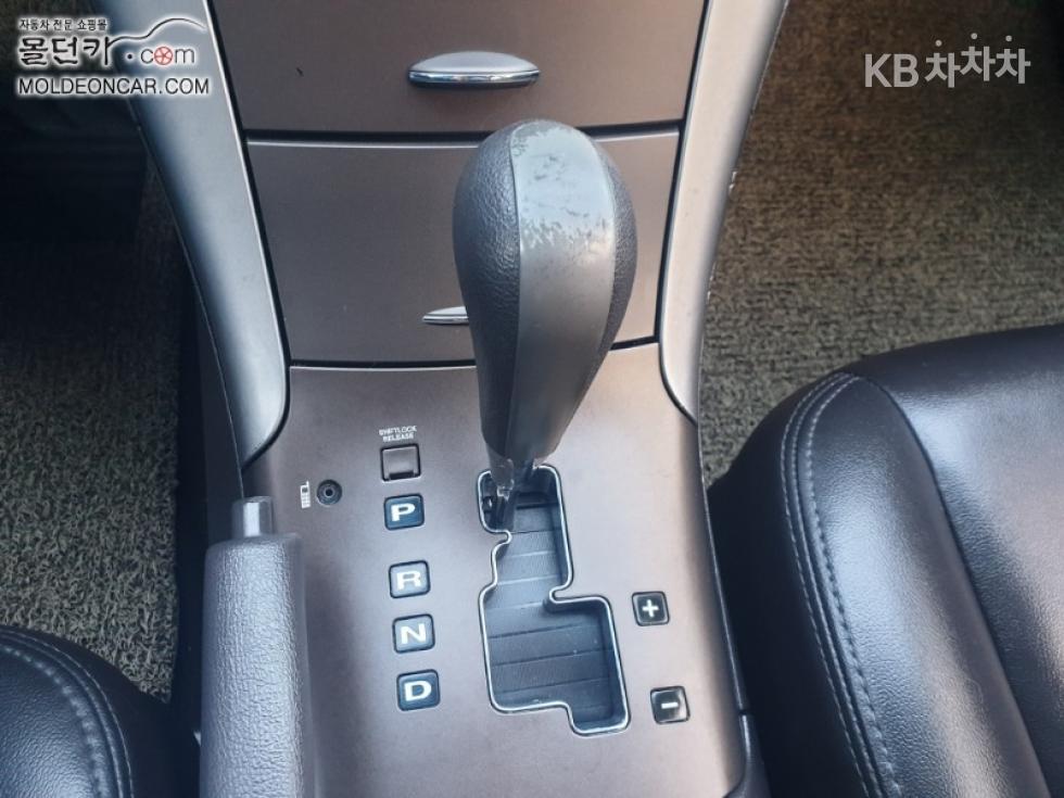 Hyundai Sonata — miniaturë 11