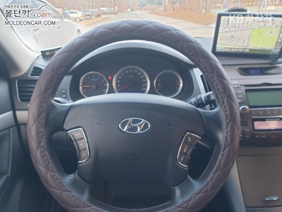 Hyundai Sonata — miniaturë 13