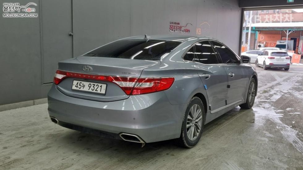 Hyundai Grandeur — miniaturë 2