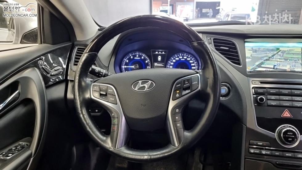 Hyundai Grandeur — miniaturë 11