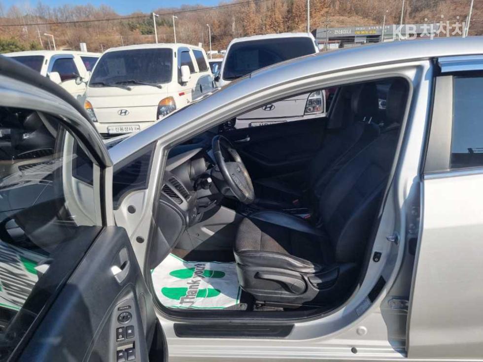 2015 - kia k3