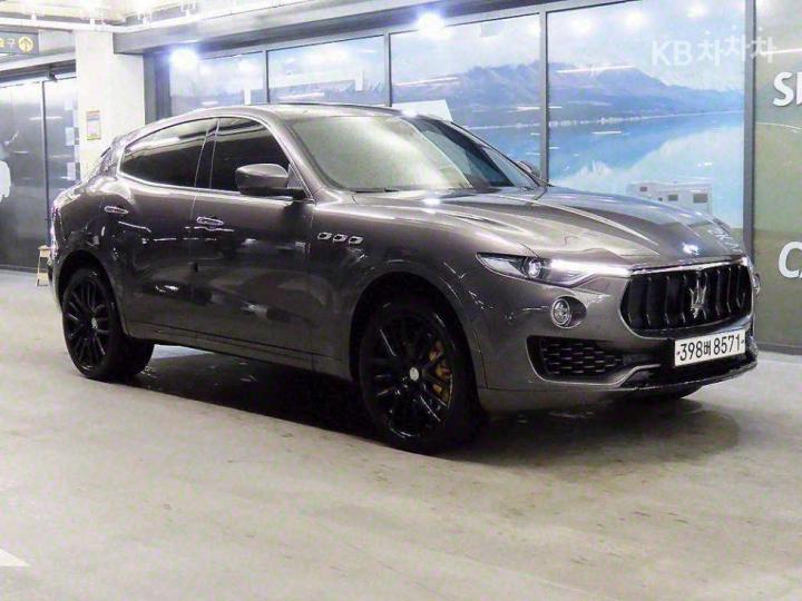 Maserati Levante 3.0 S AWD Base Type