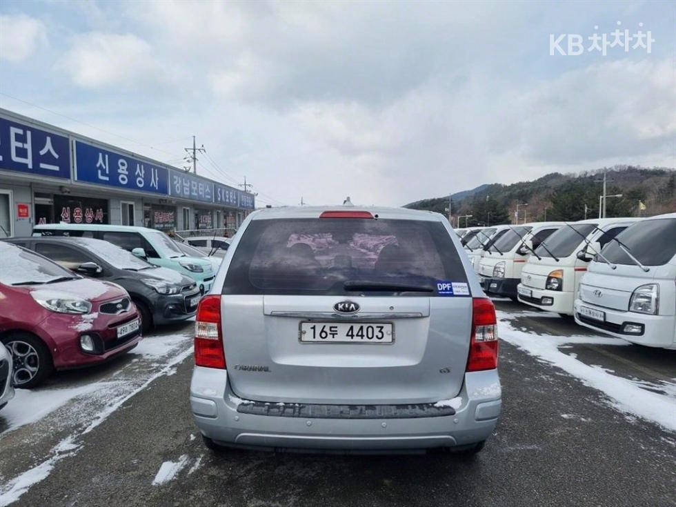 2008 - kia carnival