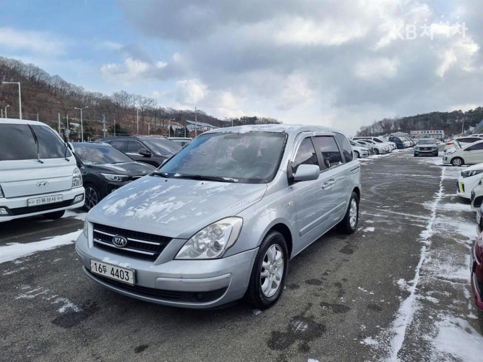 2008 - kia carnival
