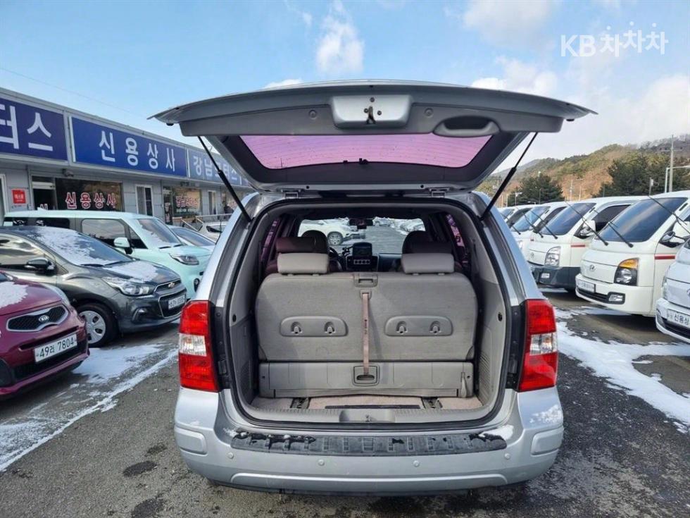 2008 - kia carnival