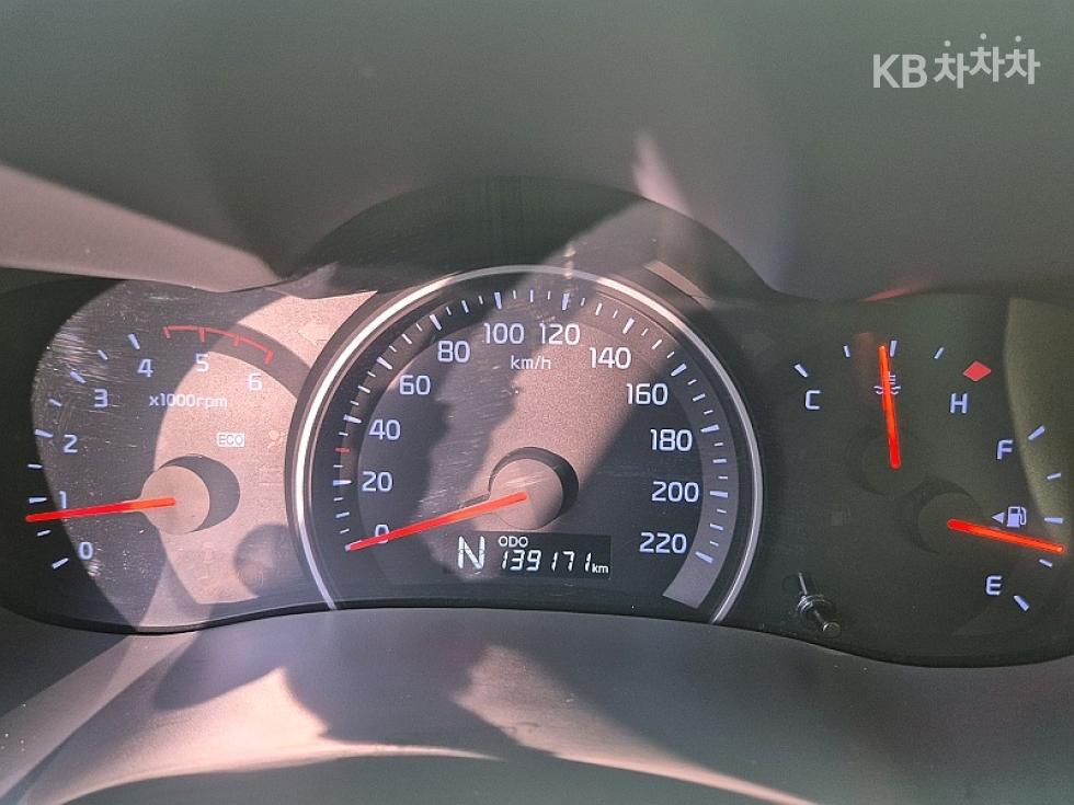 2013 - kia carnival