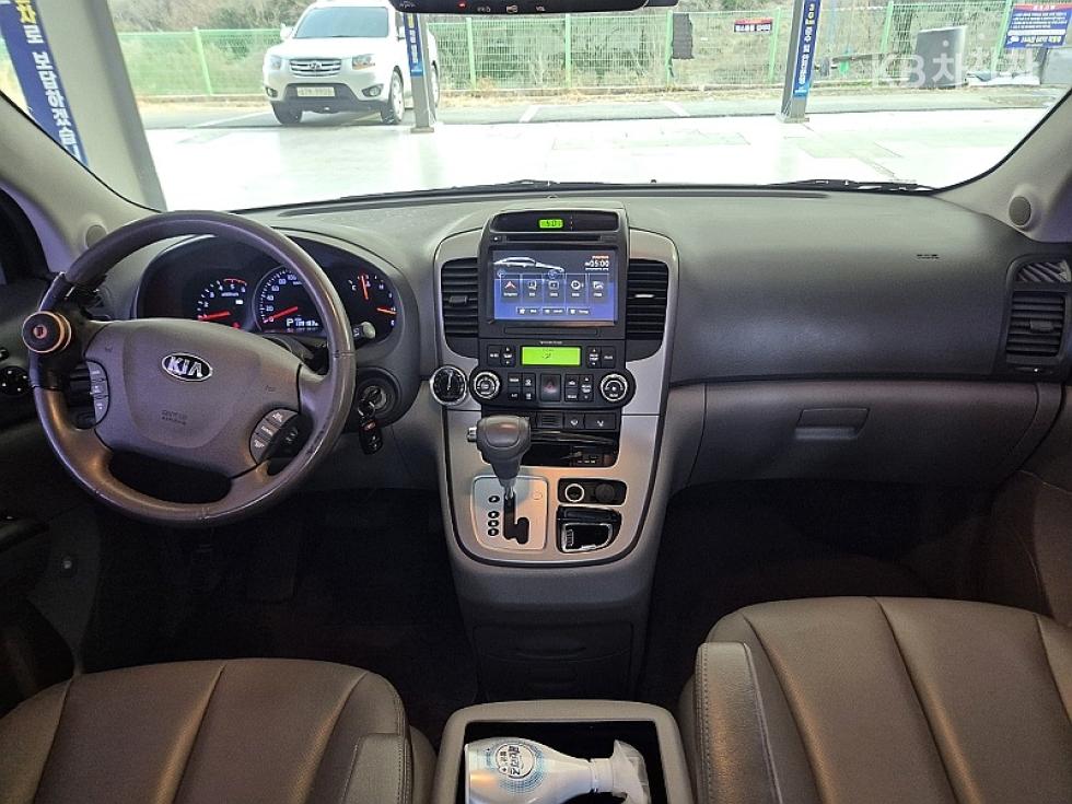 2013 - kia carnival