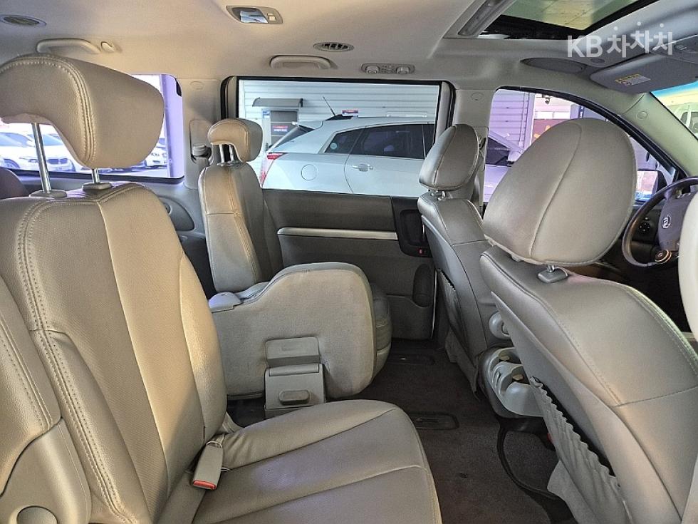 2013 - kia carnival