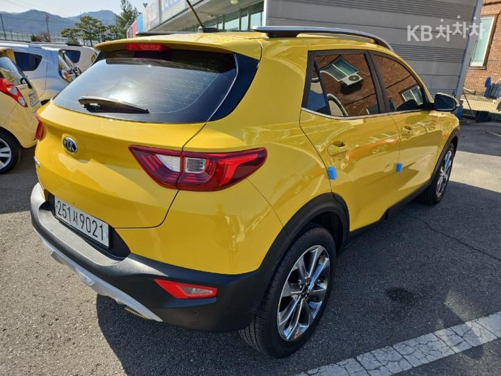Kia Stonic Diesel 1.6 VGT Trendy 5