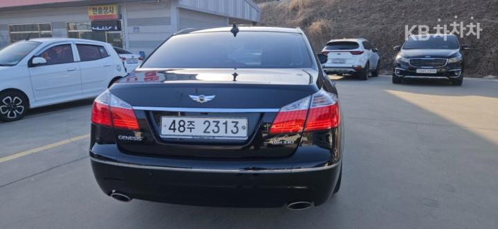 Hyundai Genesis BH330 LUXURY Base Type 5