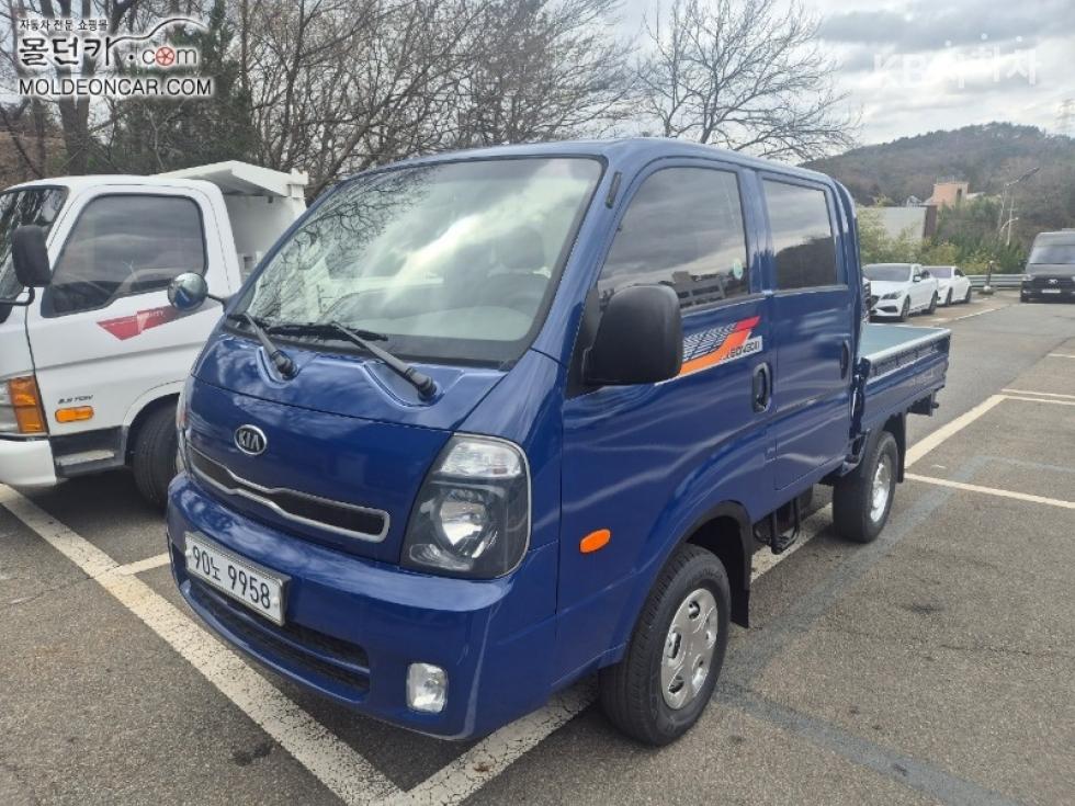 2012 - kia bongo iii