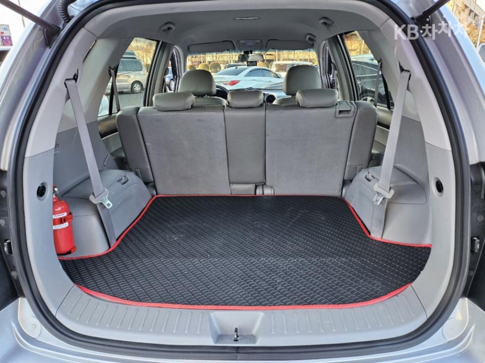Kia Carens — miniaturë 17
