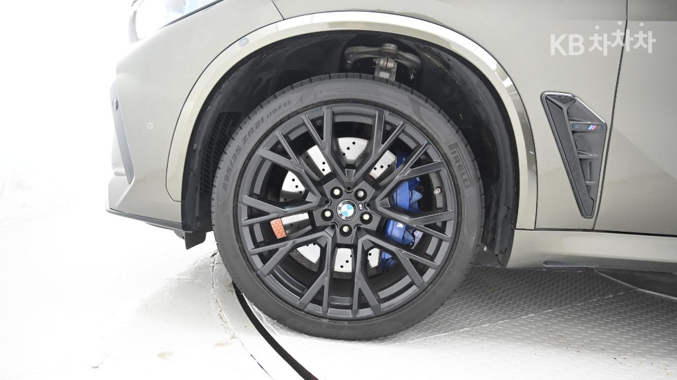 BMW 1M — miniaturë 8