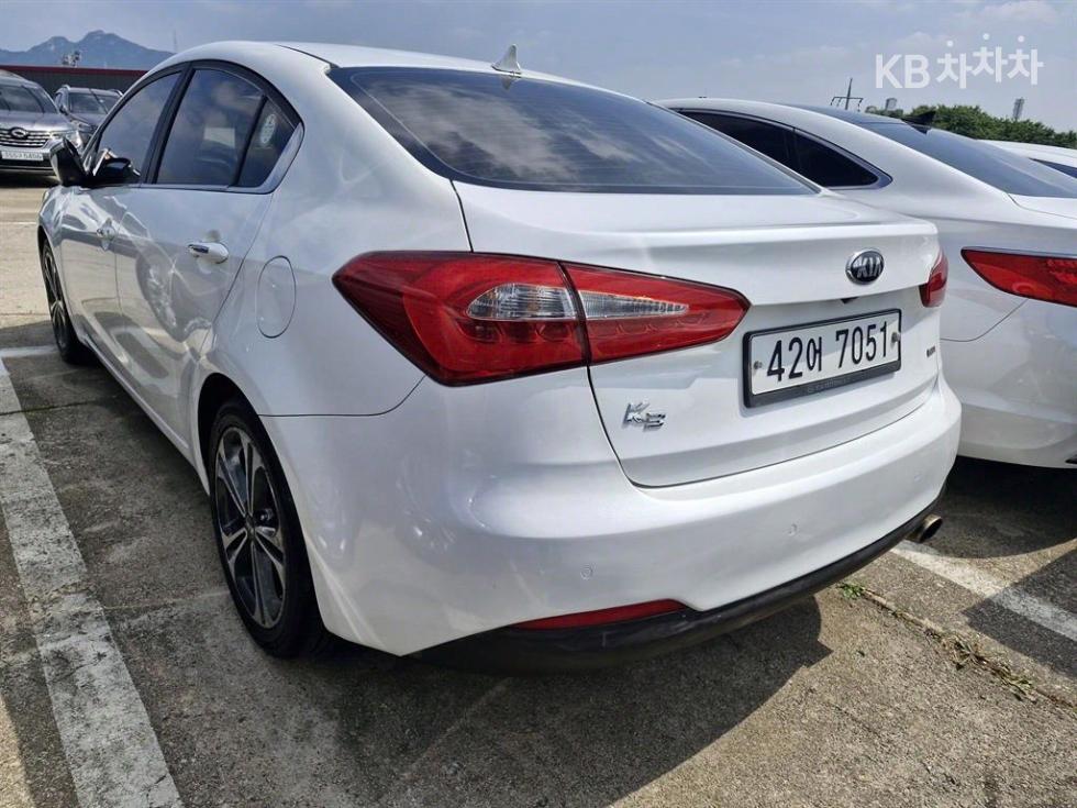 2013 - kia k3