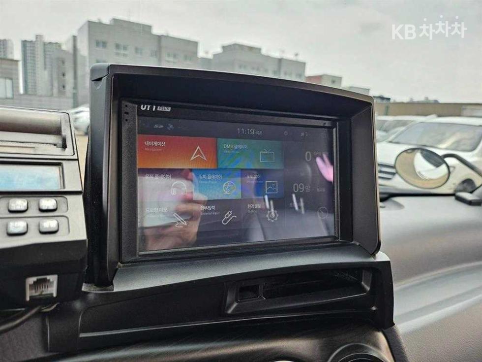 2017 - kia bongo iii
