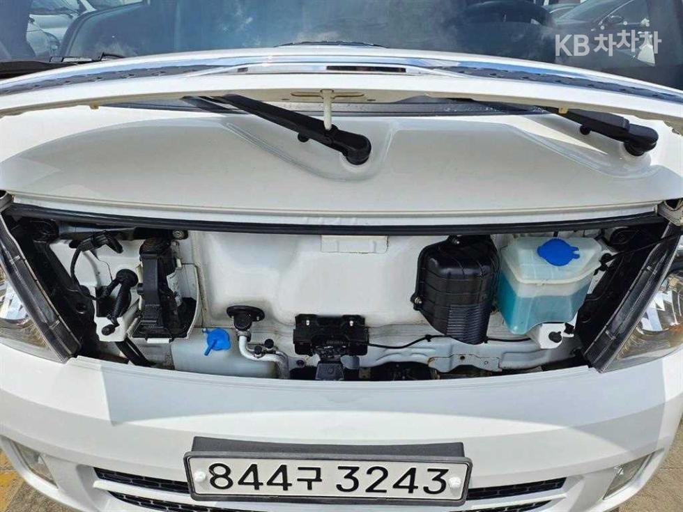 2017 - kia bongo iii