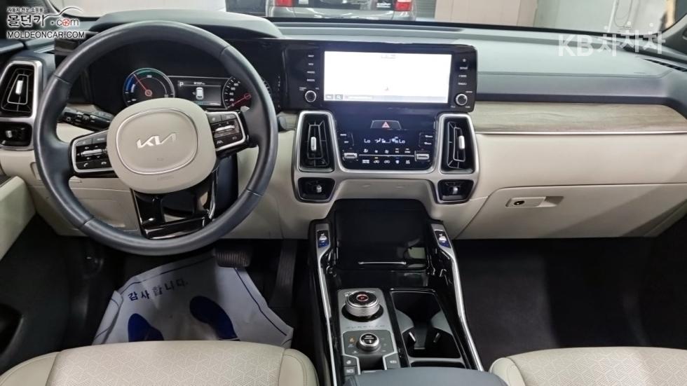 2022 - kia sorento