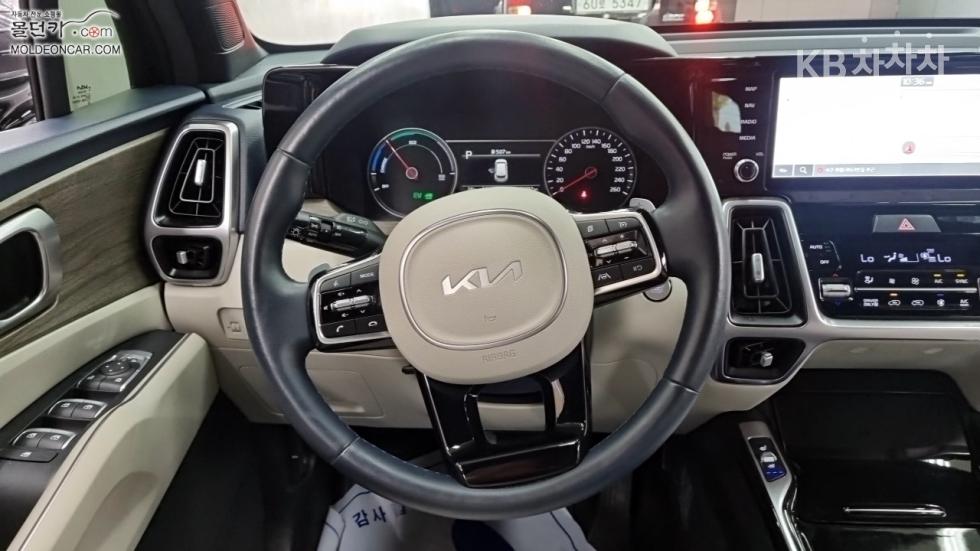 2022 - kia sorento