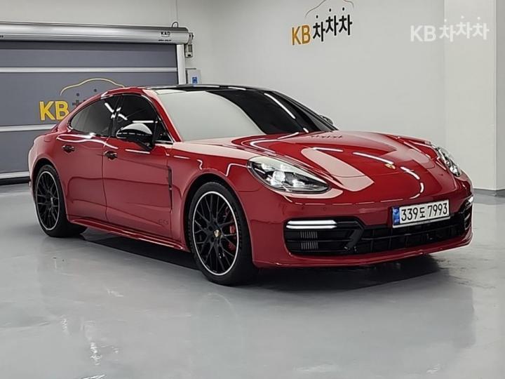 Porsche Panamera — miniaturë 4